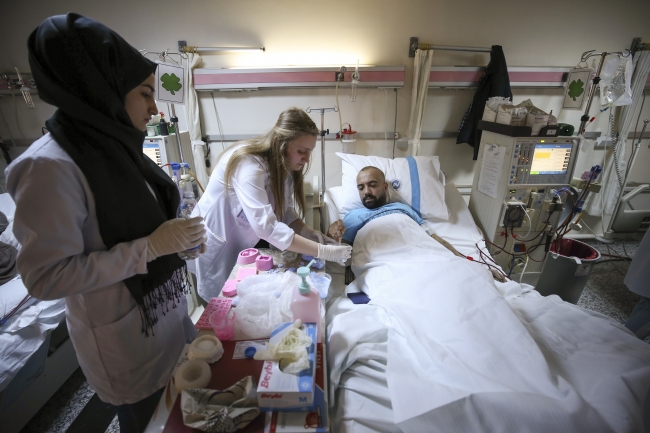 Diyaliz hastaları, sanatın gücüyle sıkıntıları aşıyor